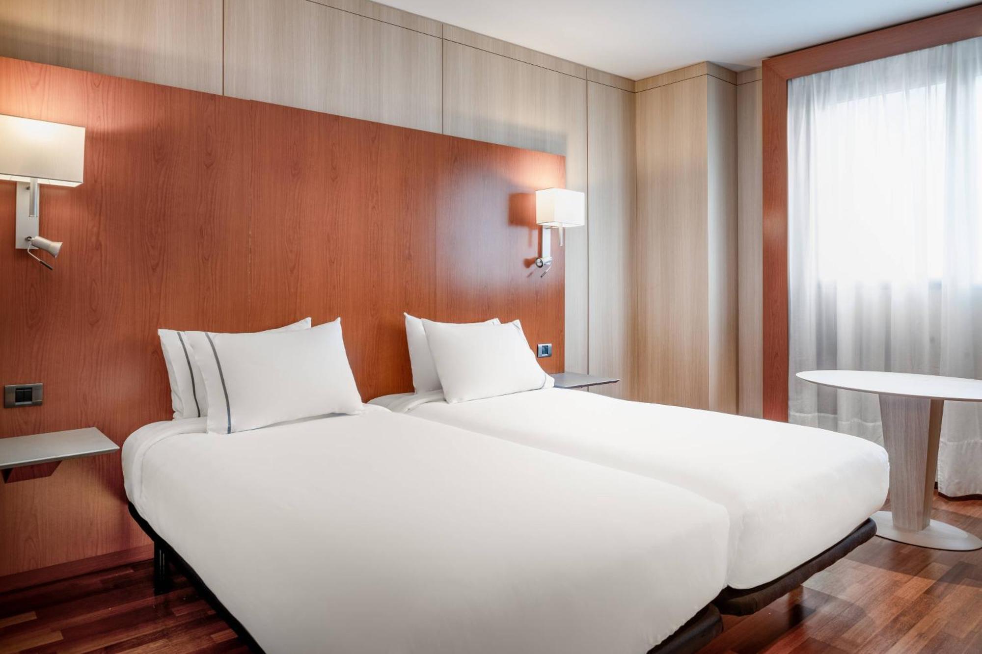 Ac Hotel Huelva By Marriott Luaran gambar