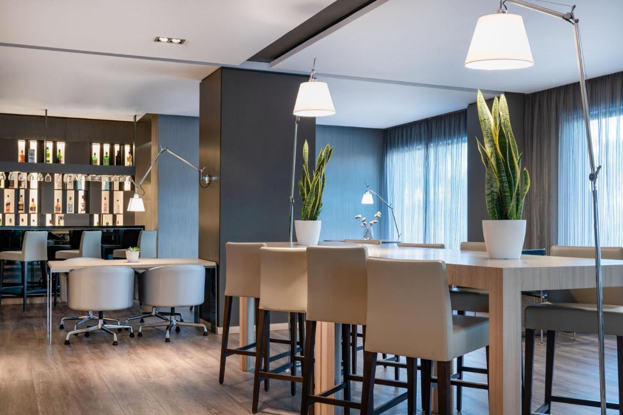 Ac Hotel Huelva By Marriott Luaran gambar